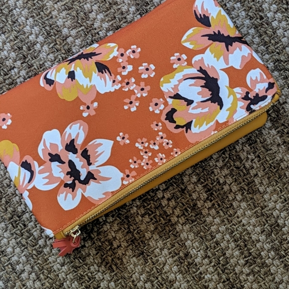 Rachel Pally Reversible Clutch NWOT - Picture 4 of 5